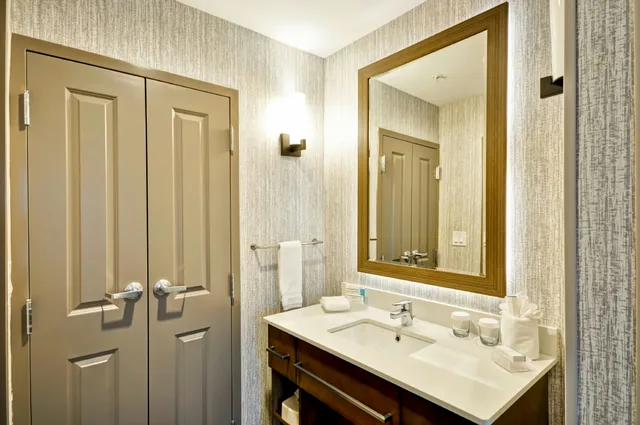 استوديو بسريرين كوين، Homewood Suites By Hilton Cincinnati West Chester 3/4
