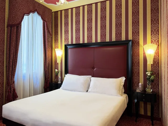 غرفة سوبيريور بسرير مزدوج بإطلالة على القناة، Hotel Alcyone 2/9