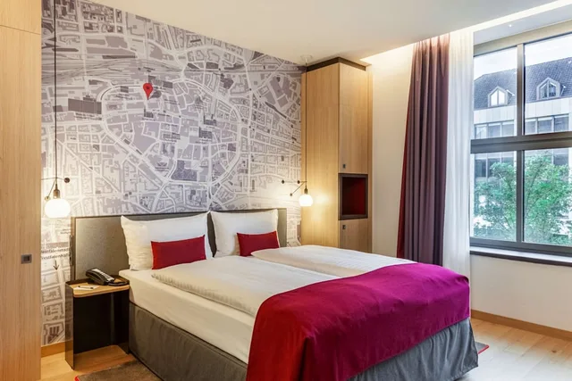 غرفة بزنس بسرير كوين، IntercityHotel Dortmund 1/1
