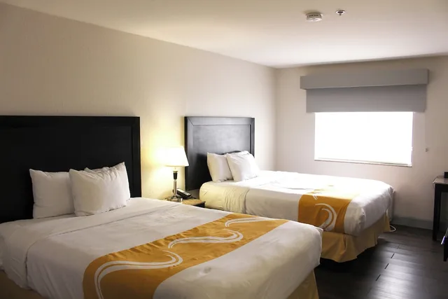 غرفة بسريرين مزدوجين، Quality Inn Del Rio 1/2