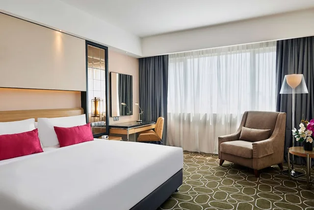 غرفة ديلوكس بسرير كينج، Wyndham Acmar Klang 1/3