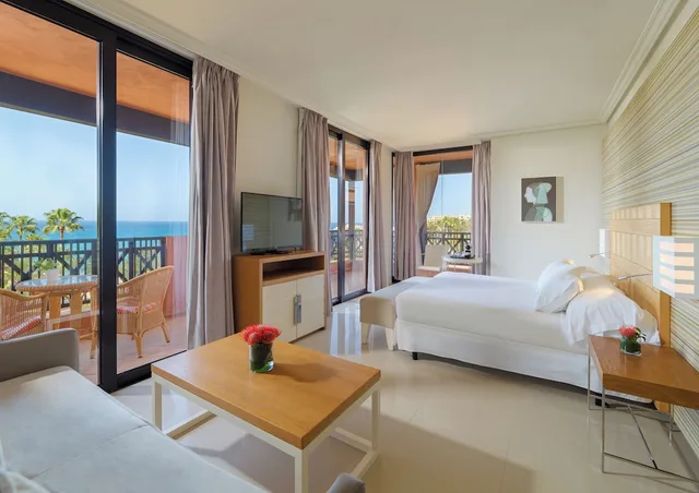جناح جونيور بسرير كينج، H10 Costa Adeje Palace 4/10