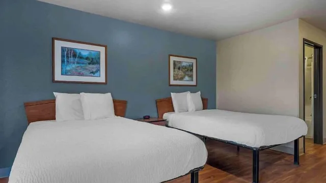 2 Full Beds Smoking, Kitchen، Studio 6 Extended stay Bossier City, LA - Shreveport 1/10