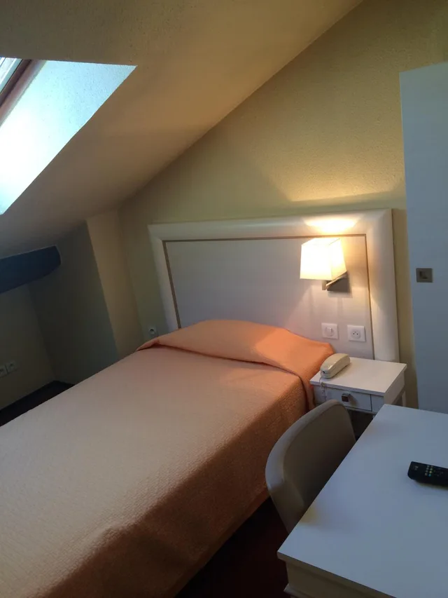 غرفة اقتصادية مفردة، Hotel Elysee 2/5