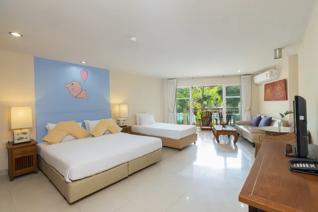Deluxe, King and Twin Beds, Pet Friendly, Pool Access، Bella Villa Cabana 2/6