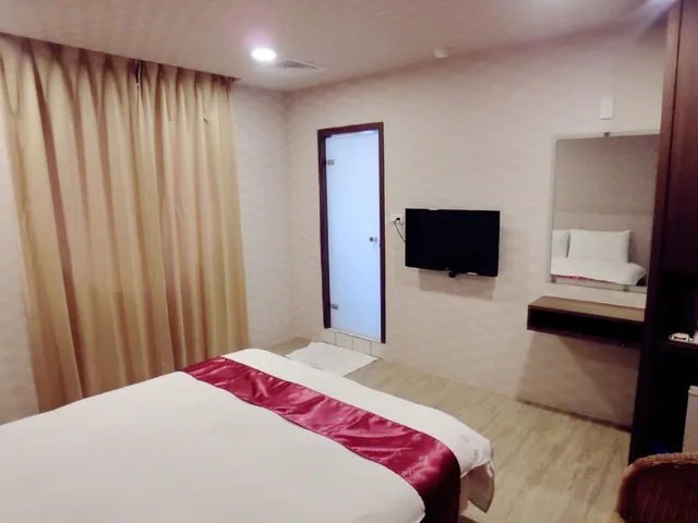 Standard, Double Bed, Everyday Hot Spring Hotel 1/4