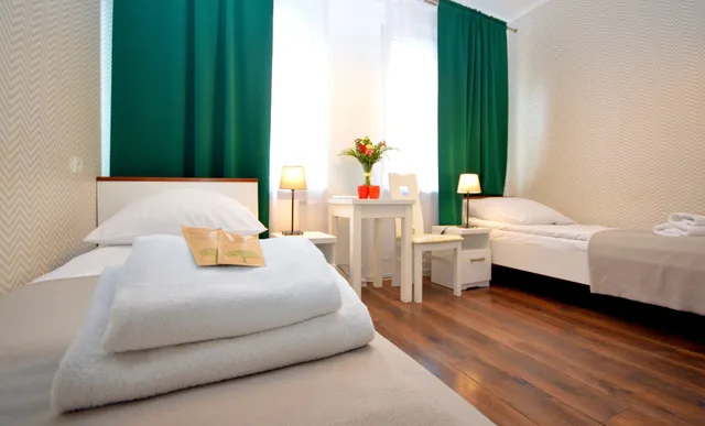 غرفة ديلوكس بسريرين منفصلين، Cracow Central Aparthotel 1/4