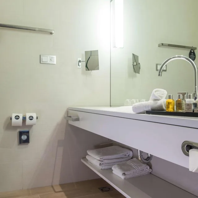 غرفة عائلية، Radisson Collection Hotel Old Mill Belgrade 7/7