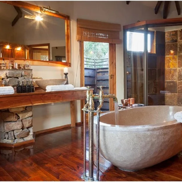 جناح فاخر، Tsala Treetop Lodge 7/9