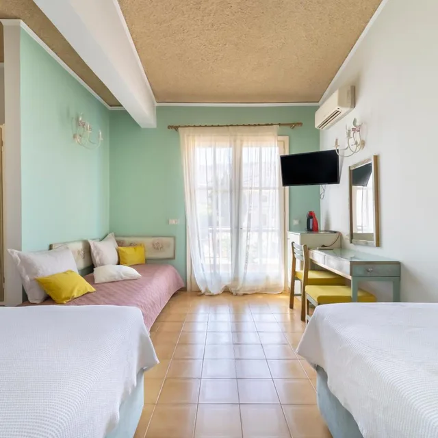 Room, Triple, Garden View, Hotel Agia Markella 2/10