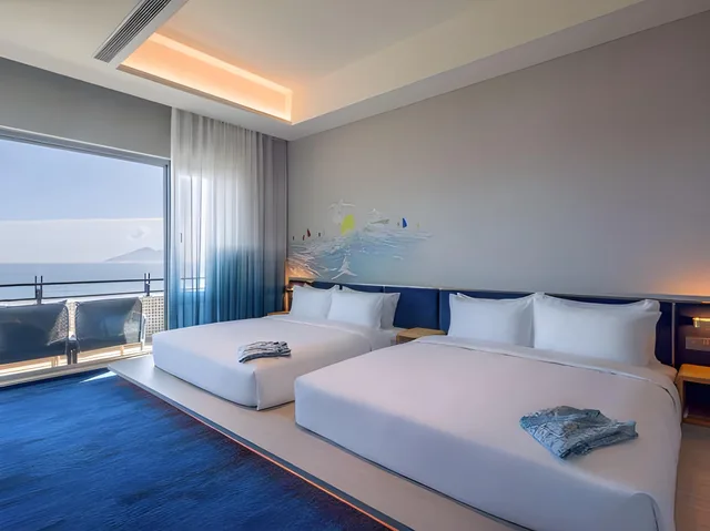 Skyline, Suite, 2 King Beds, 2 Queen Beds, Ocean Front، The Archipelago 1/1