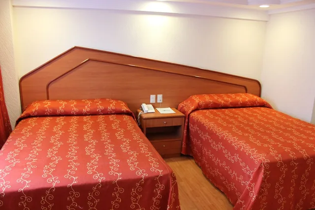 غرفة قياسية بسريرين مزدوجين، Hotel Premier 4/7