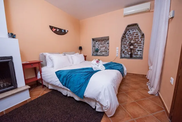 غرفة سوبيريور بسرير مزدوج، Archontiko Argyro 5/7