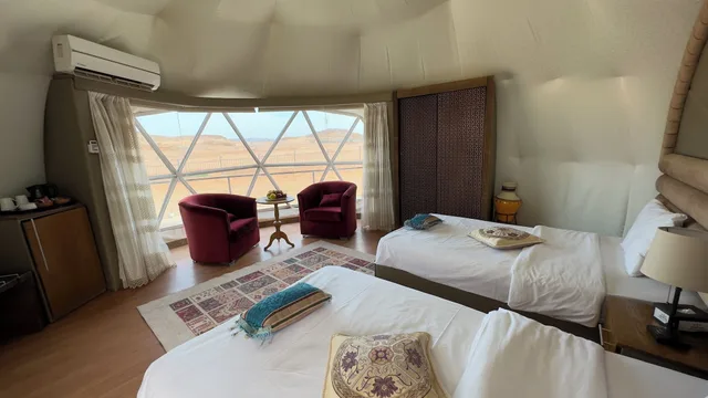 1 Bedroom, Luxury, Tent, King Bed, Mountain Side, Mountain View، Wadi Rum Mazayen Camp 8/10
