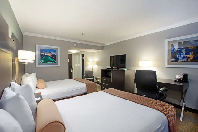 غرفة بسريرين مزدوجين، Best Western at O Hare 1/2