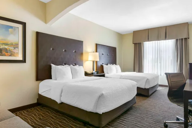 Mini, Suite, 2 Queen Beds, Accessible، Best Western Plus Ellensburg Hotel 2/4