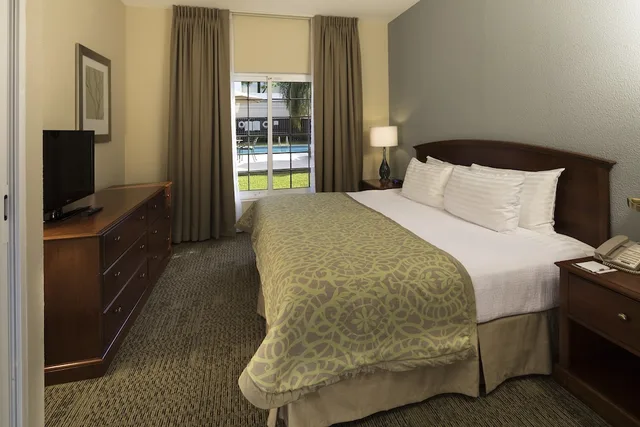 جناح استوديو بسرير كوين بمطبخ، Staybridge Suites Monterrey - San Pedro 2/4