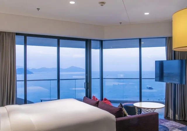 Fabulous, King Bed, Ocean View، The Shanhaitian Resort Sanya Autograph Collection 3/3