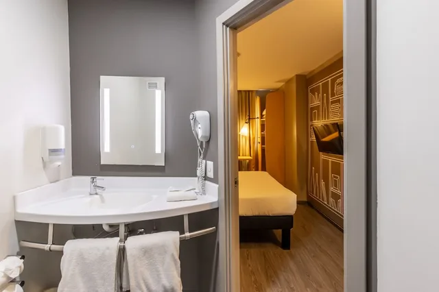 غرفة بسريرين مزدوجين، Ibis Tijuana 5/5