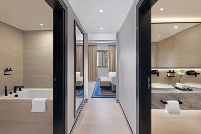 Family Suite, Beach، NH Collection Dubai Ibn Battuta 7/8
