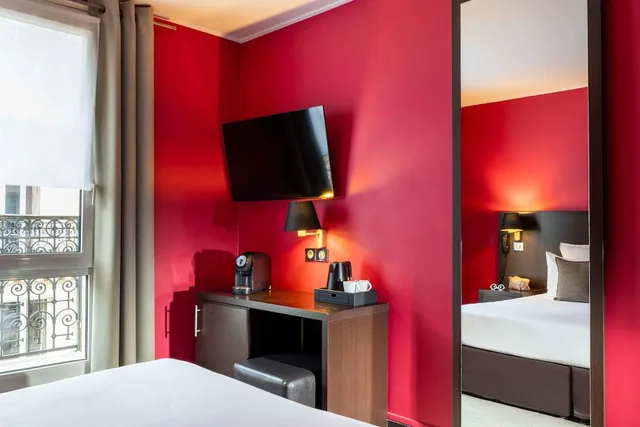 غرفة سوبيريور بسريرين منفصلين، HOTEL SOPHIE GERMAIN 4/6