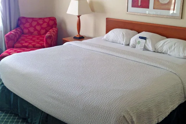 غرفة بسرير كينج لغير المدخنين، Motel6 Anderson, IN - Indianapolis 9/10