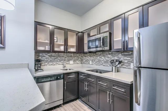 جناح بسرير كينج بغرفة نوم واحدة بمطبخ، STAYBRIDGE SUITES LUBBOCK SOUTH 7/7