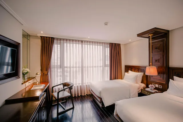 غرفة كلاسيكية بسريرين منفصلين، Le Jardin Hotel Haute Couture 2/3
