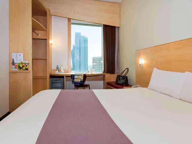 غرفة بسرير مزدوج، Ibis Sharq 7/10