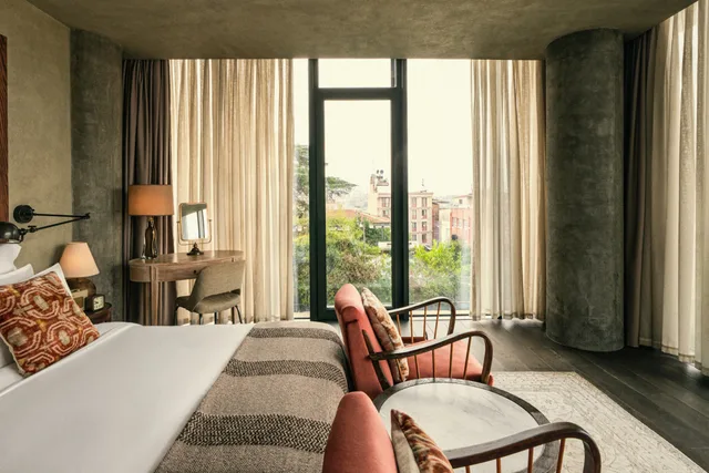 Medium، Soho House Istanbul 1/6