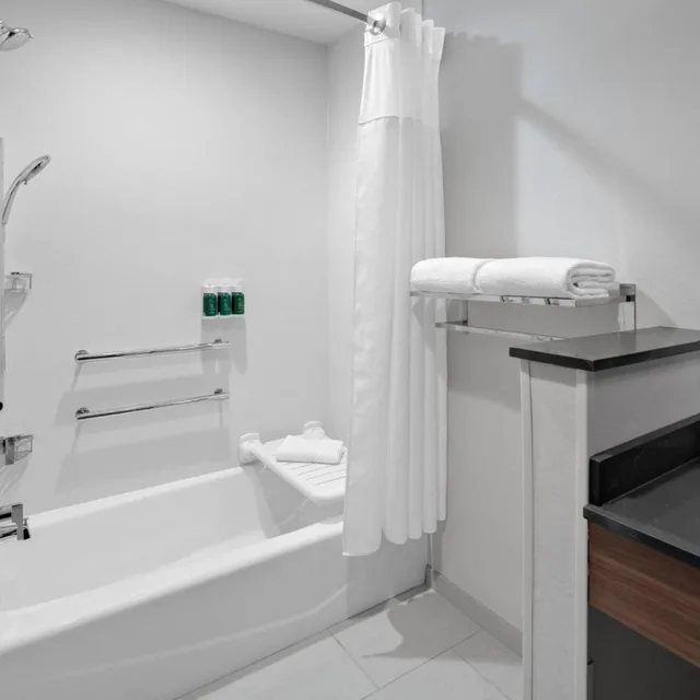غرفة بسريرين كوين، Fairfield Inn & Suites By Marriott Lake Geneva 11/12
