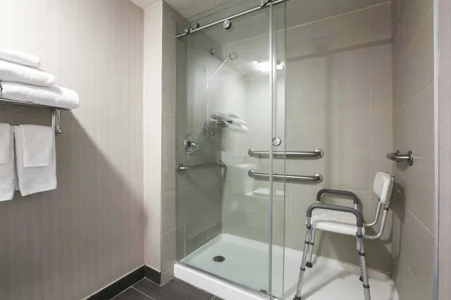 غرفة، Springhill Suites Oklahoma City Quail Springs 3/4