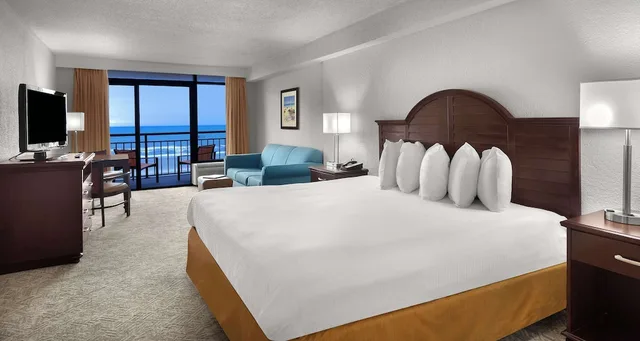 غرفة قياسية بسرير كينج، Best Western Ocean Sands Beach Resort 3/7