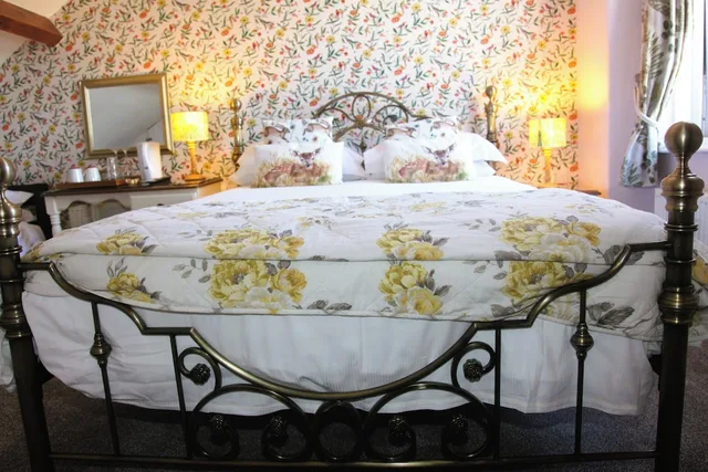 غرفة عائلية بسرير كينج وسرير فردي، Kirkwood Guest House 1/1