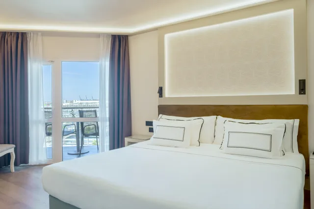 The Level, Premium، Melia Alicante 2/10