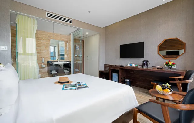 غرفة ديلوكس بسرير مزدوج، Emerald Bay Hotel & Spa Nha Trang 3/3