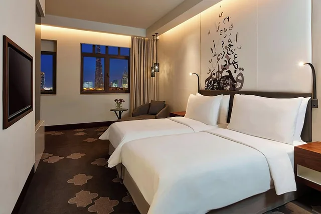 غرفة ديلوكس بسريرين منفصلين بإطلالة، The Heritage Hotel, Autograph Collection 2/4