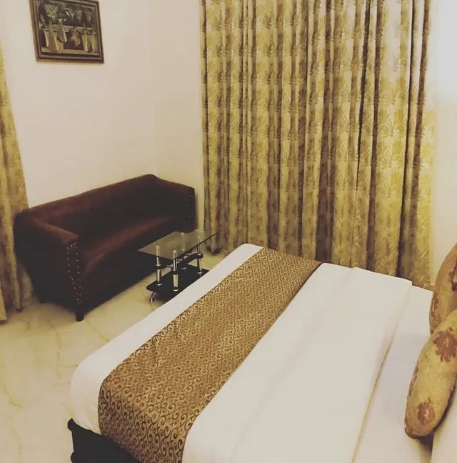 Oyo 7880 Hotel Navrang، Kota 20/28