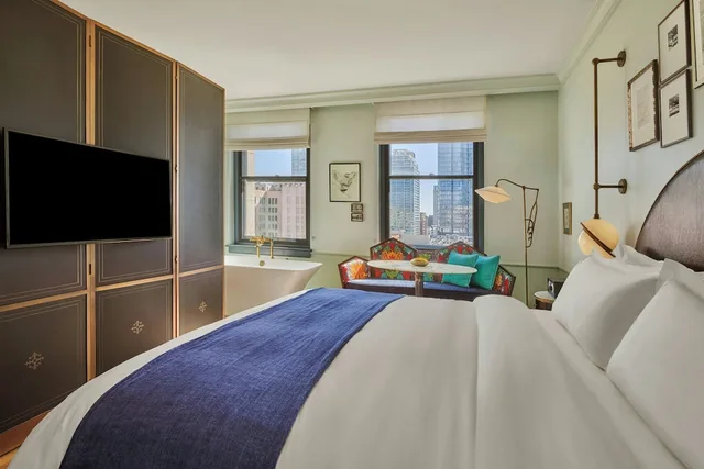 غرفة بسرير كينج بإطلالة على المدينة، Hotel Per La 1/4