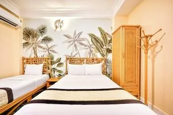 غرفة ديلوكس ثلاثية بسرير كوين وسرير فردي، Spring House Hotel 2/2