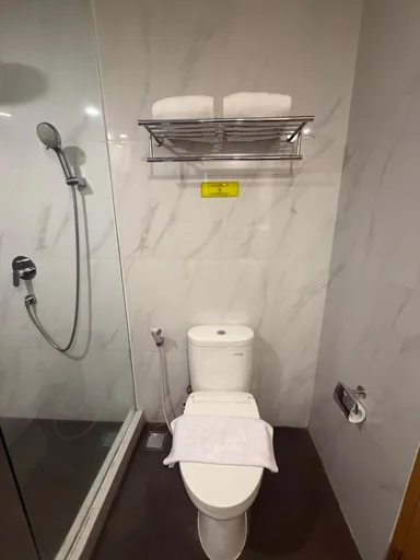 Happiness, Standard, Twin Beds، Maxone Hotel Jayapura 4/4