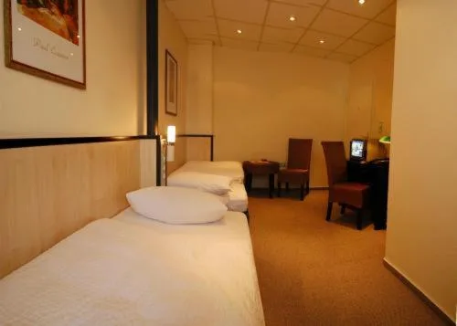 غرفة كومفورت بسرير مزدوج أو سريرين منفصلين، Hotel Sprenz 1/6