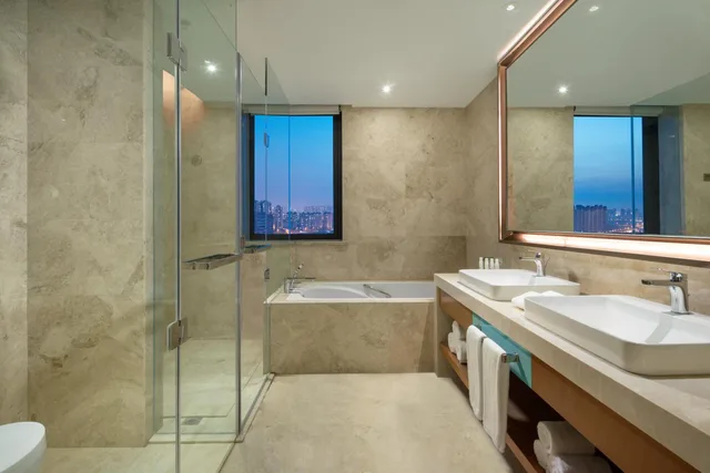 جناح بسرير كينج بغرفة نوم واحدة مع دخول الصالة، Holiday Inn Tianjin Xiqing 5/8