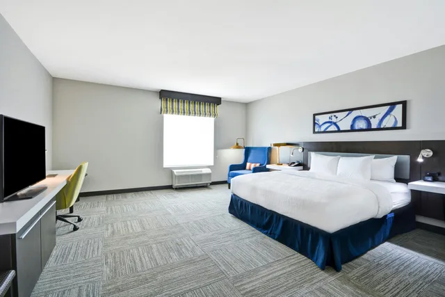 غرفة بسرير كينج، Hilton Garden Inn Tulsa-Broken Arrow 1/2