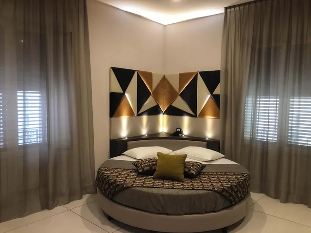 Junior Suite, King Bed, Balcony, Hotel Tonic 1/1