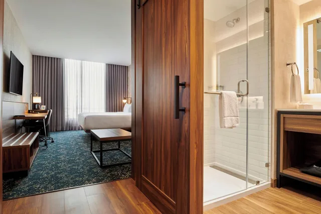 غرفة ديلوكس بسرير كينج، Four Points by Sheraton Ciudad Juarez 3/3