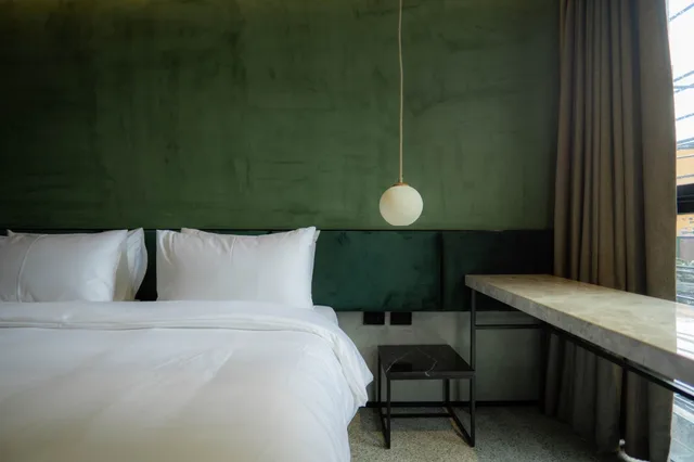 Nest, King Bed, with View، Goose Living Bangkok 2/4