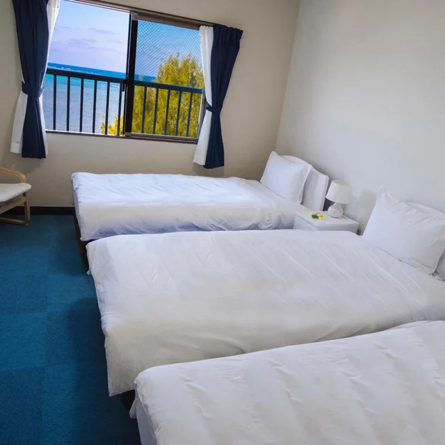 Room, Triple, Sea View, Hotel Hoshitate Iriomotejima (ex Seaside Hotel Blue Moon) 1/2