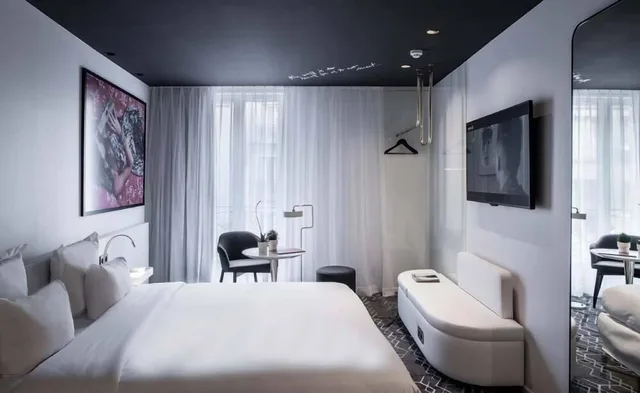 غرفة بريفيليج ثلاثية، LE GENERAL HOTEL 1/2