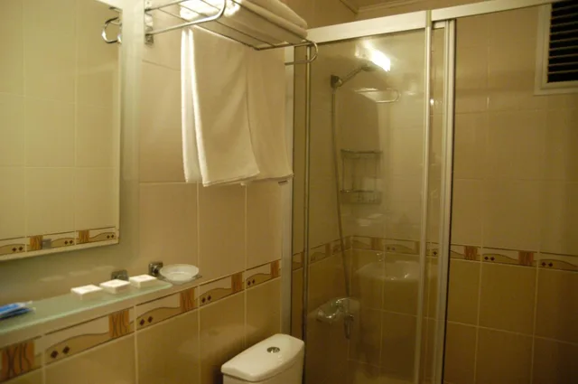 غرفة اقتصادية رباعية، Merdan Hotel 7/7